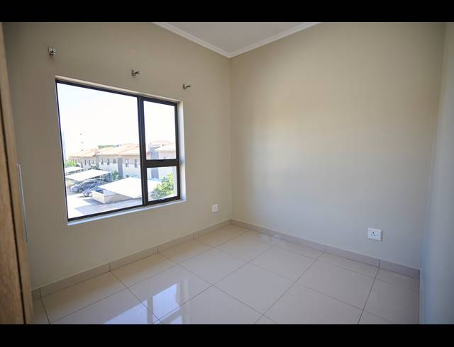 2 BEDROOM APARTMENT TO LET IN UMHLANGA RIDGE